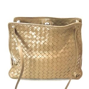 BOTTEGA VENETA Authentic Vintage
Leather Intrecciato Weave Bag, Acorn Color